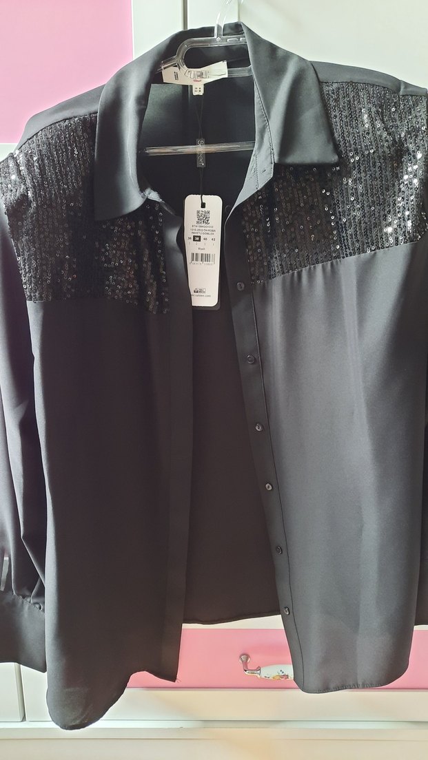 siyah gömlek - Görsel 4