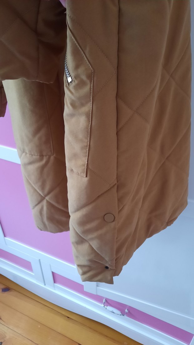 Düğmeli Bej Uzun Kadın mont - Görsel 4