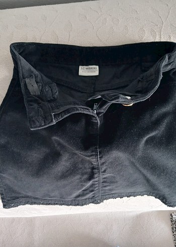 Siyah Süet Düğmeli Mini Etek - Görsel 2