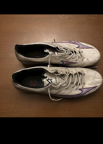 Mizuno Alpha 1 Elite Krampon