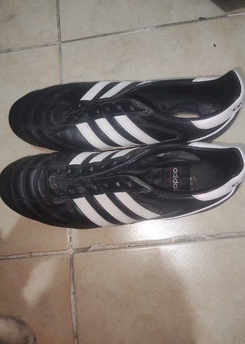 Adidas Kaiser 1970 krampon