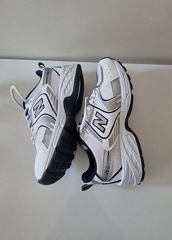 New Balance Sorunsuz sıfır