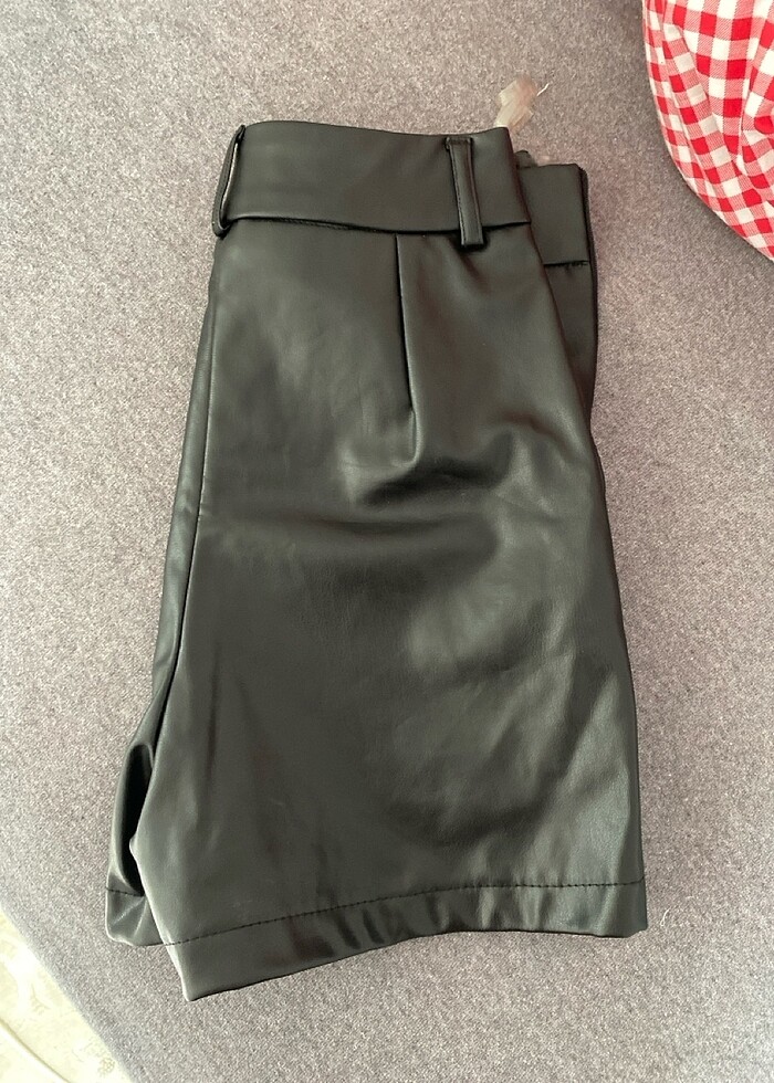 Şort deri - Görsel 2