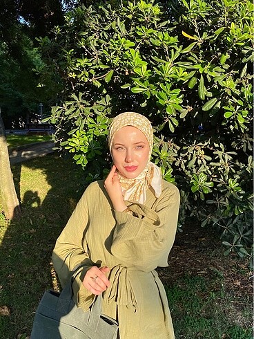 Eşarp yonca desen