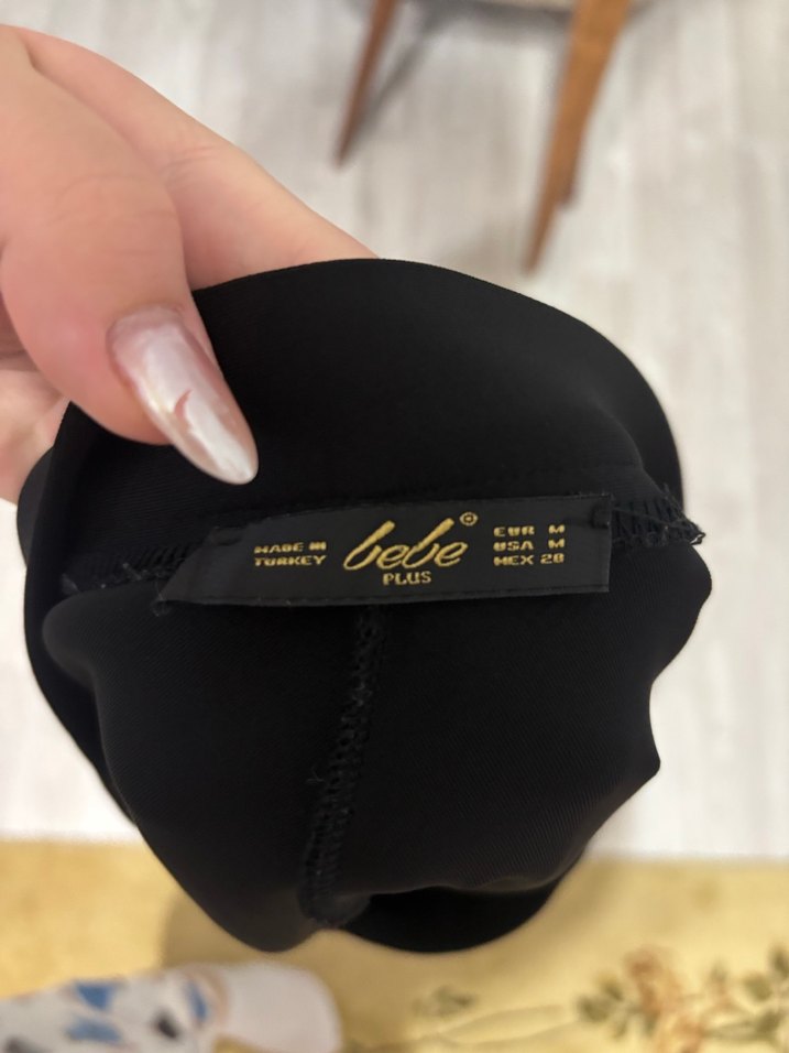 Siyah Pilili Mini Etek - Görsel 2