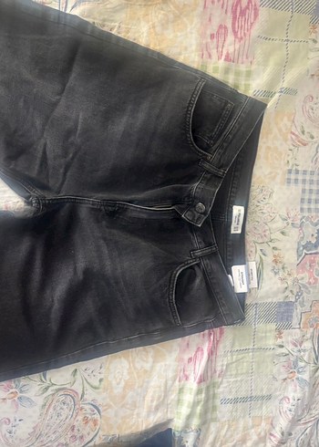 46 Beden Pull&Bear Siyah Bol Kesim Straight Denim Jean