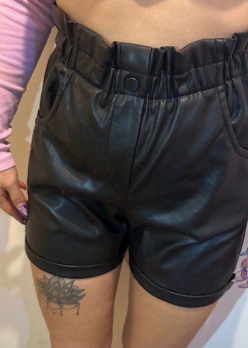 Siyah Deri Kadın Mini Şort - Görsel 10