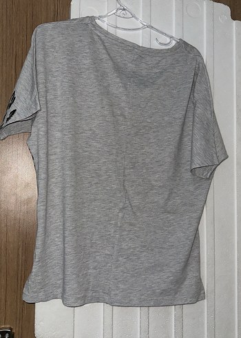 Leopar Desenli Gri  Tişörtü - Görsel 2