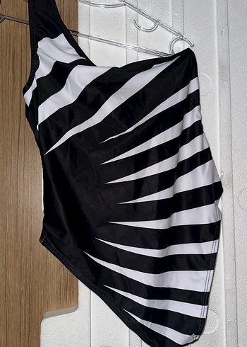 Zebra Desenli Drapeli Kadın Mayo - Görsel 3