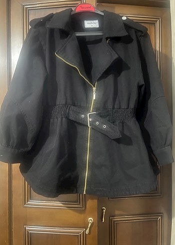 Siyah Kemerli Midi Kadın Ceket - Görsel 2