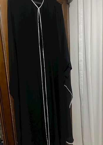 Siyah Uzun Kollu Kadın Ferace - Görsel 2