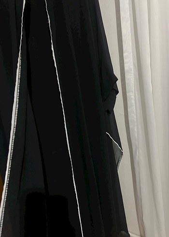 Siyah Uzun Kollu Kadın Ferace - Görsel 3