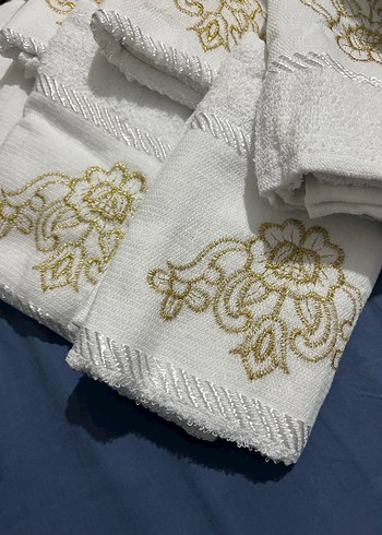 İşlemeli Beyaz Havlu Seti - Görsel 6