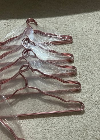 Pembe Parlak Metal Askı Seti - Görsel 8