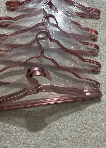 Pembe Parlak Metal Askı Seti - Görsel 4