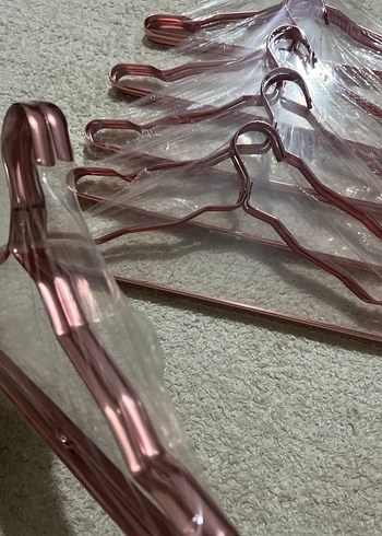 Pembe Parlak Metal Askı Seti - Görsel 5