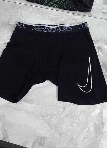 Nike pek tayt