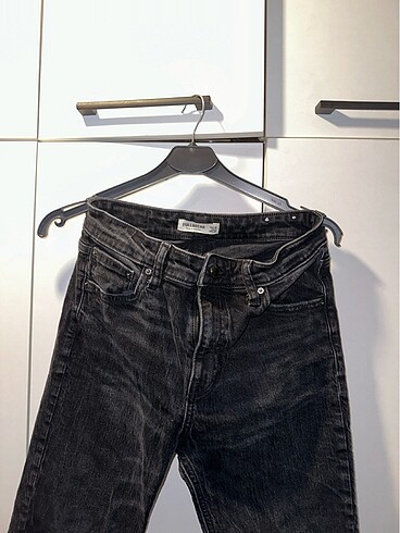 Pull and Bear Siyah Boru Paça Pantolon