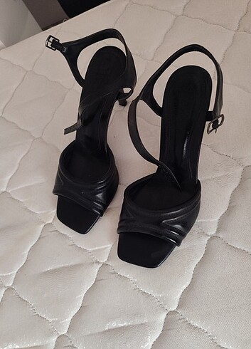 40 numara kadın ayakkabı - Görsel 3