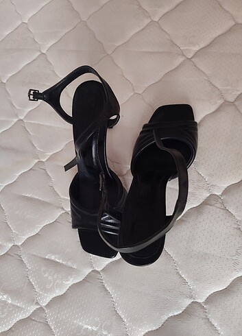 40 numara kadın ayakkabı - Görsel 4