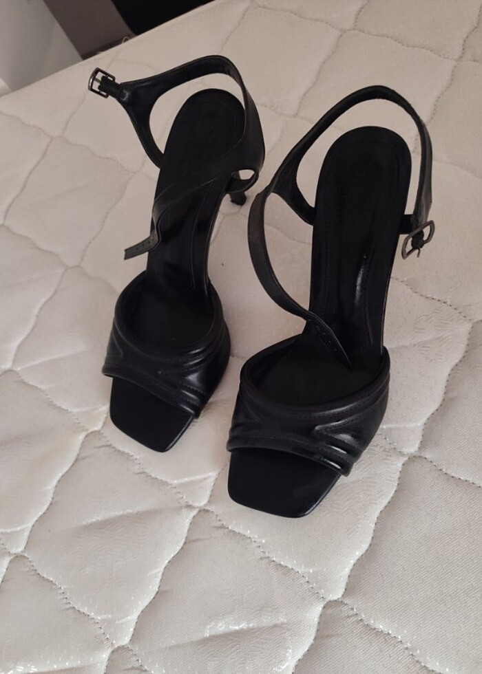 40 numara kadın ayakkabı - Görsel 3