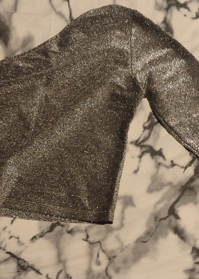 M beden tek kol simli bluz - Görsel 2