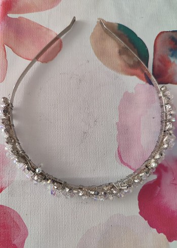 Boncuklu Beyaz Cam Taç - Görsel 4