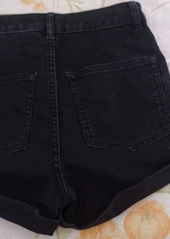 H&M Siyah Mini Şort