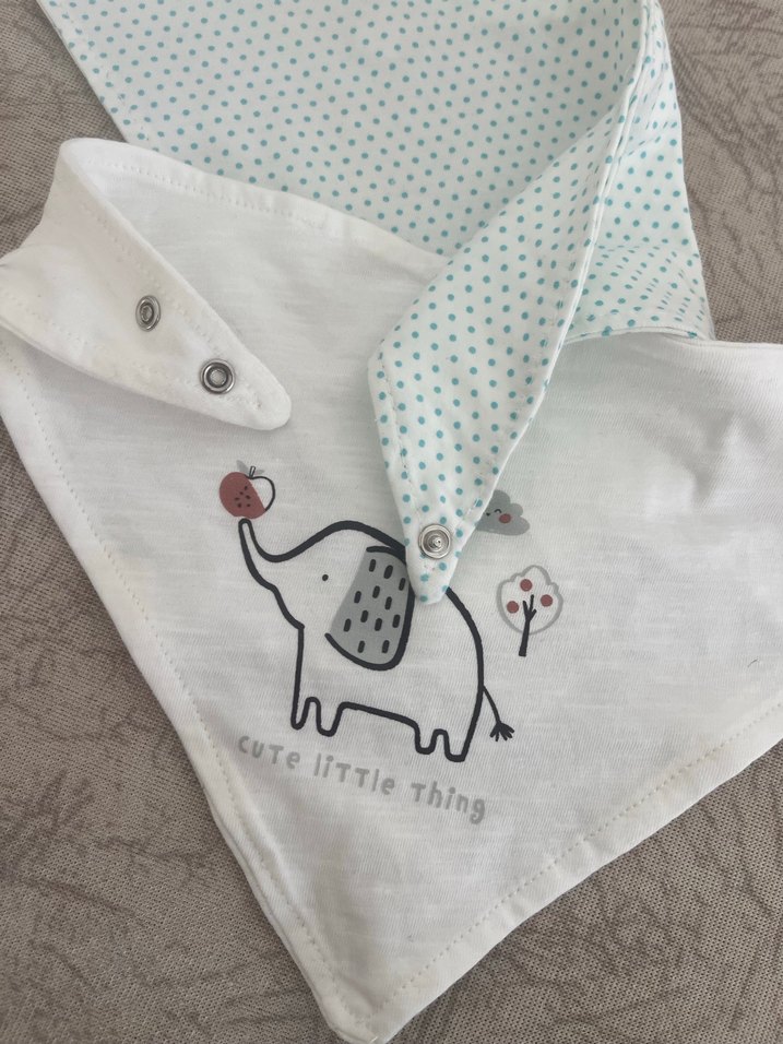 Gri Desenli Bebek Önlüğü - Görsel 4