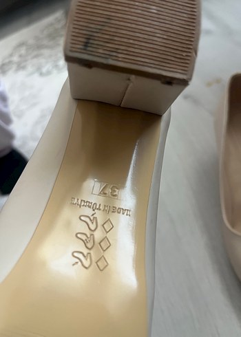 Bej Sivri Burunlu Stiletto Kadın Ayakkabı - Görsel 2