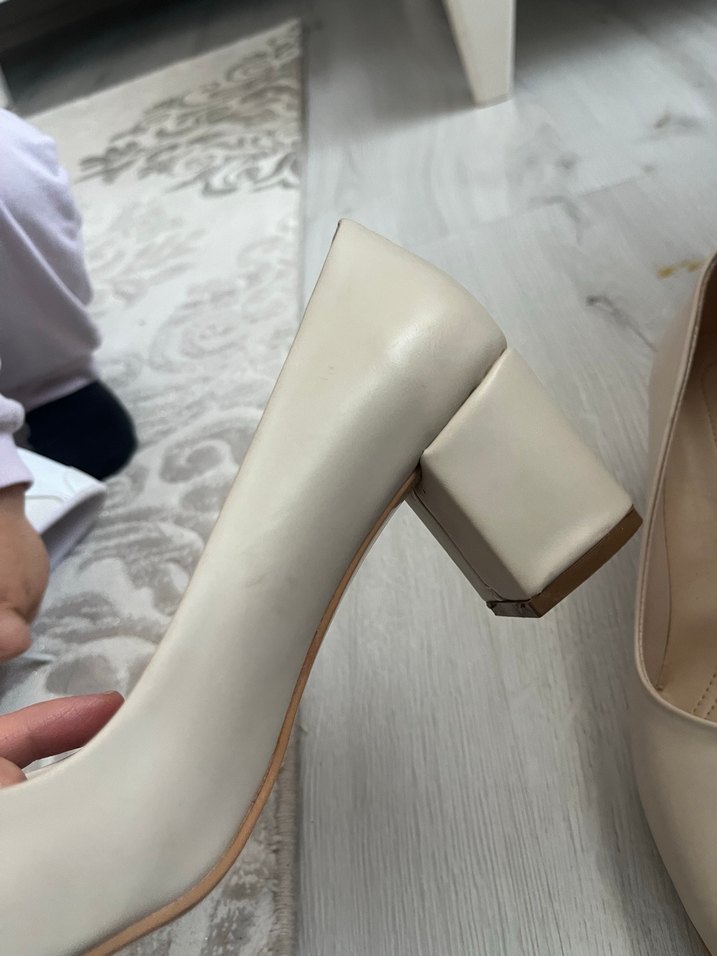 Bej Sivri Burunlu Stiletto Kadın Ayakkabı - Görsel 3