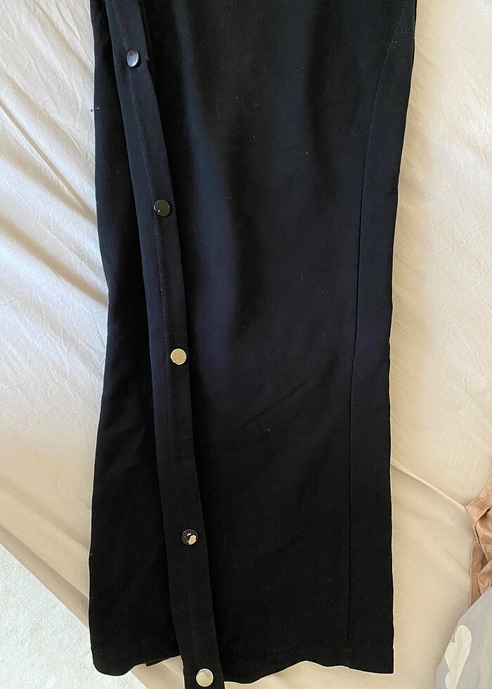 Yandan düğmeli yüksek bel eşofman - Görsel 2