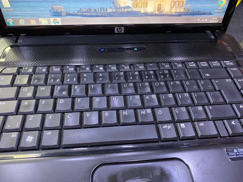 Siyah HP Dizüstü Bilgisayar - Görsel 4