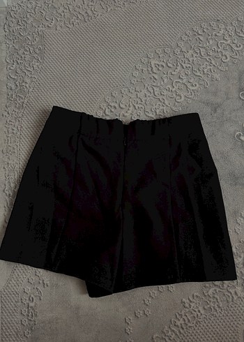 H&M Zincir Detaylı Siyah Mini Etek