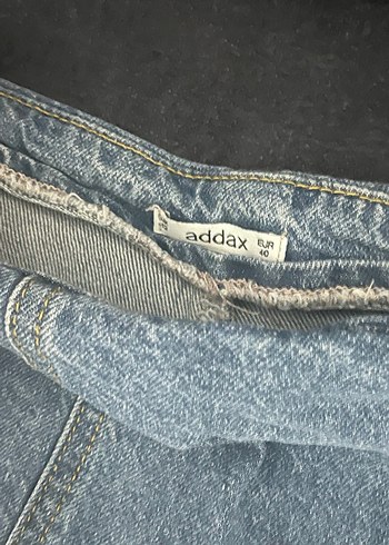 Düğmeli Koyu Mavi Mini Denim Şort Etek - Görsel 2