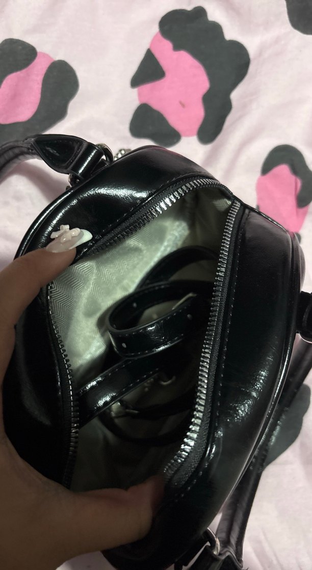 Parlak Siyah Yılan Derisi Desenli Kadın Çanta - Görsel 3