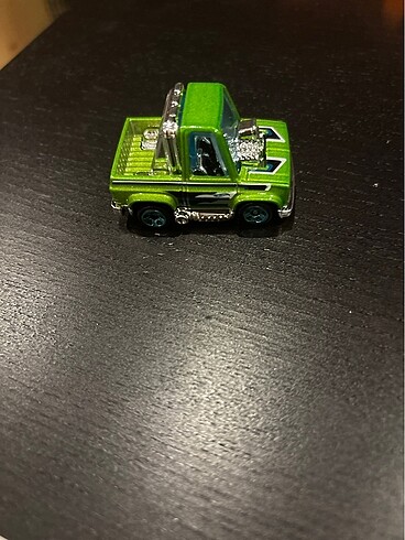Açık Hotwheels Chevy silverado - Görsel 3