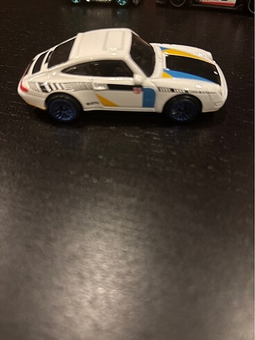 Hotwheels Açık araba - Görsel 3