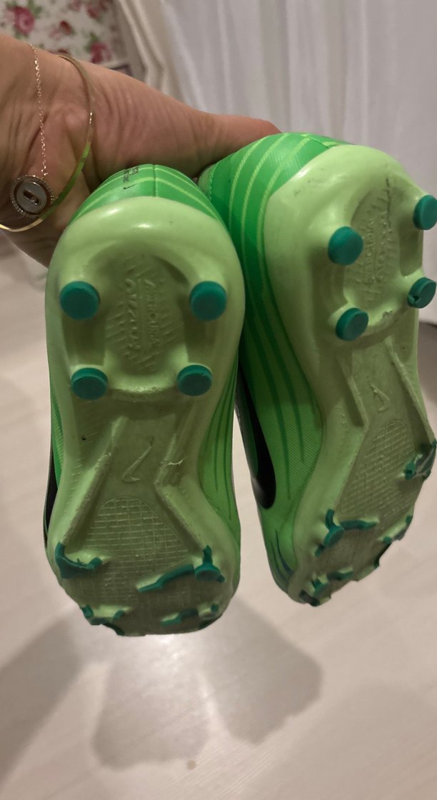 Yeşil Erkek Futbol Ayakkabısı Velcro Bantlı - Görsel 3