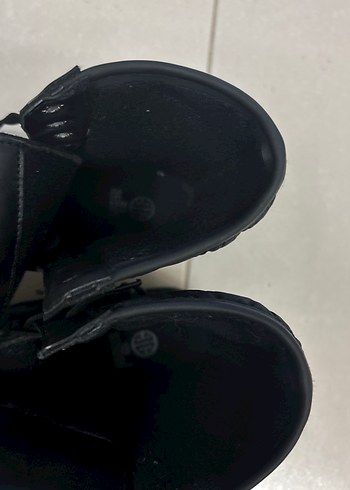 Elle postal tarzı kapitone ayrıntılı postal bot - Görsel 5