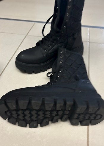 Elle postal tarzı kapitone ayrıntılı postal bot - Görsel 6