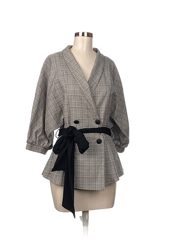 Zara Ceket %70 İndirimli.