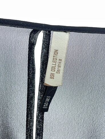 m Beden siyah Renk Bershka Bluz %70 İndirimli.