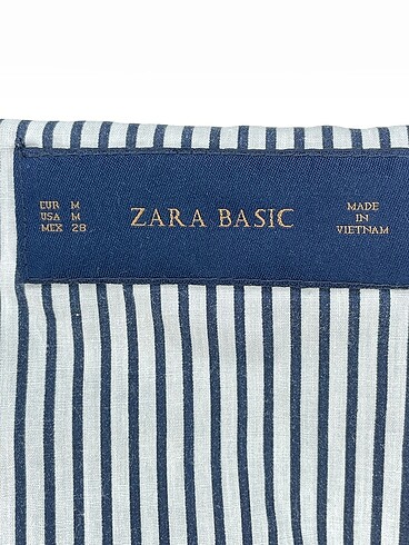 m Beden lacivert Renk Zara Trenchcoat %70 İndirimli.