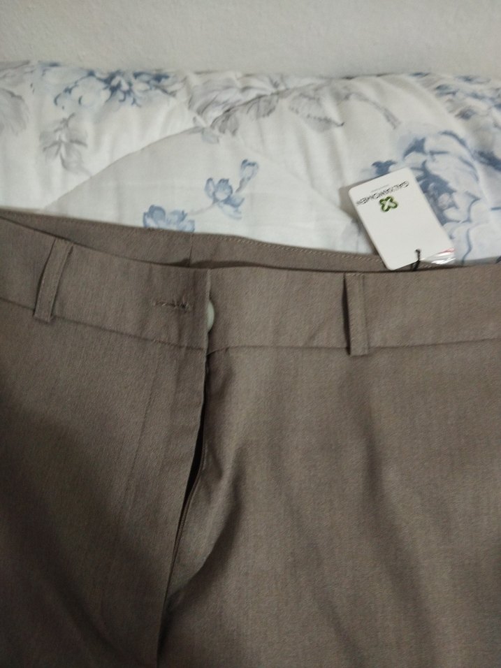 Düğmeli Kahverengi Kadın Keten Kumaş Pantolon - Görsel 3