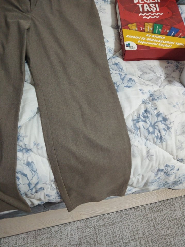 Düğmeli Kahverengi Kadın Keten Kumaş Pantolon - Görsel 2