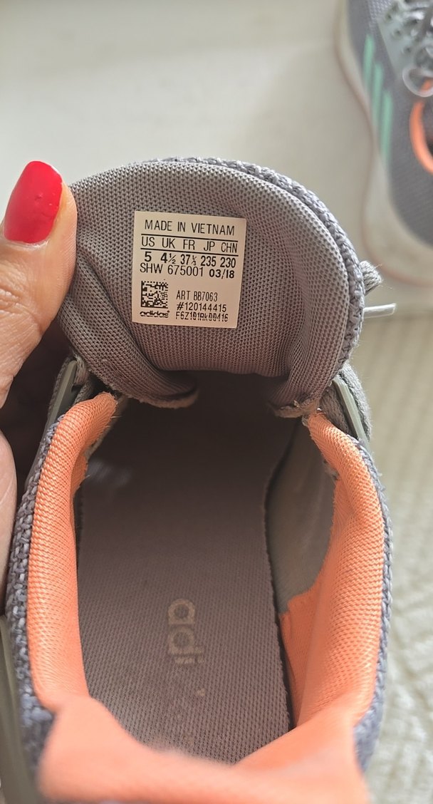 Adidas Gri Kadın Bağcıklı Spor Ayakkabı - Görsel 4