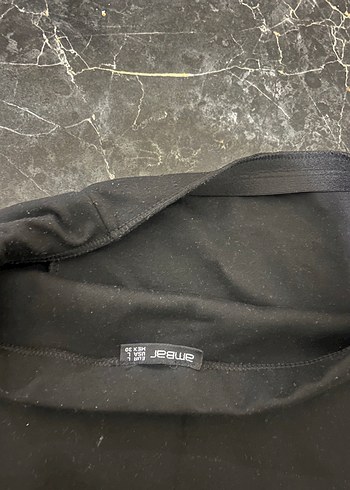 Siyah Düz Yırtmaçlı Etek - Görsel 5