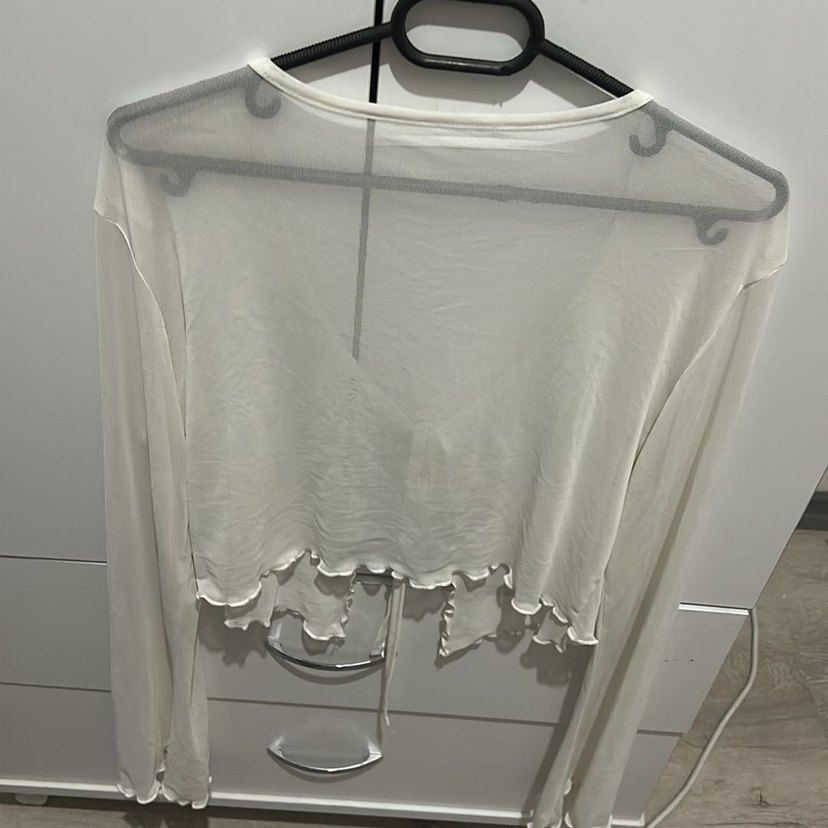 Beyaz Bağcıklı İnce Bluz - Görsel 3