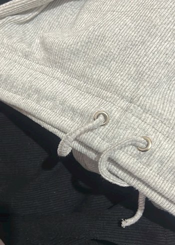 Pantolon tarzı gri eşofman - Görsel 3